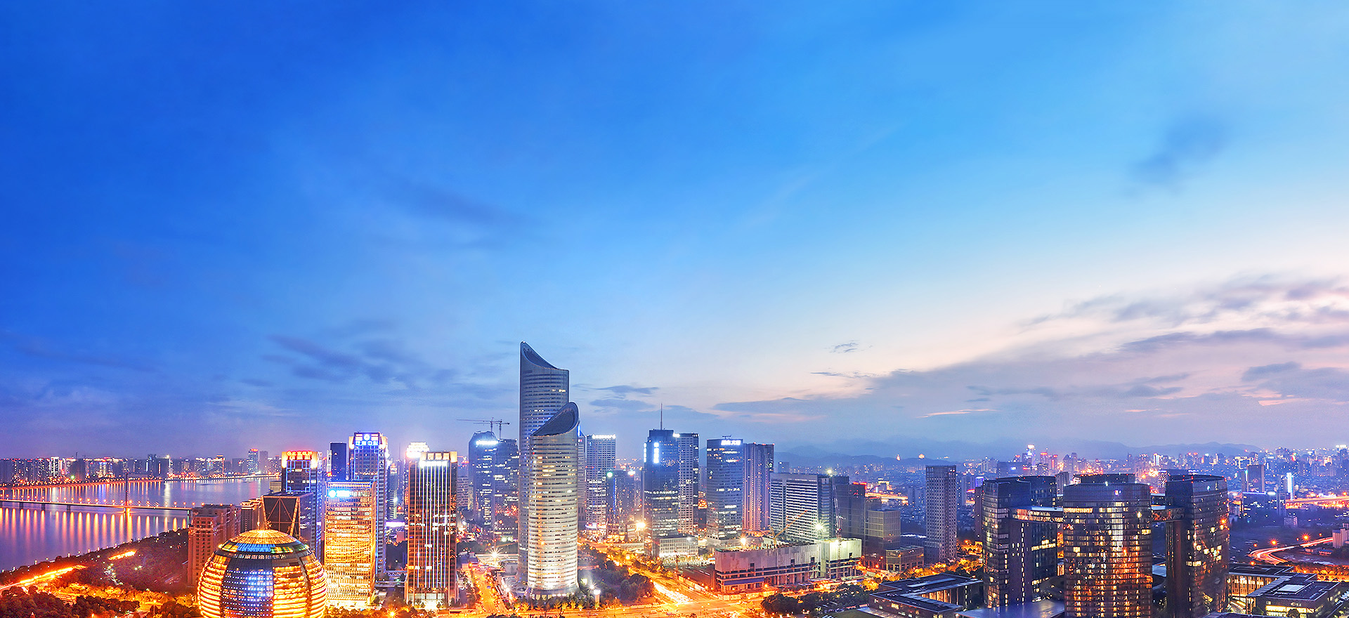 應急電源,EPS應急電源,消防巡檢柜,電氣火災監(jiān)控,UPS不間斷電源,應急照明集中電源,智能疏散系統(tǒng)